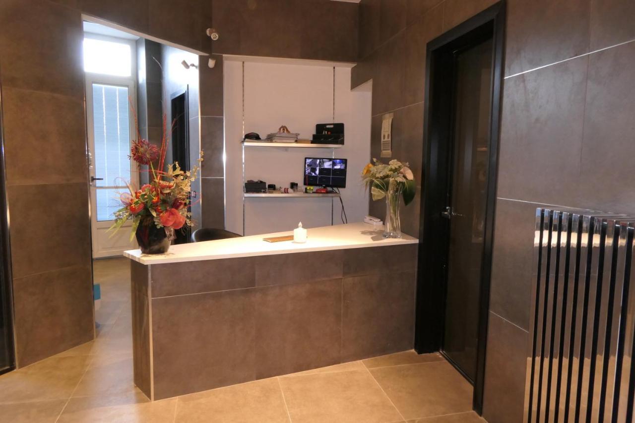 Fara House Benessere * Naples