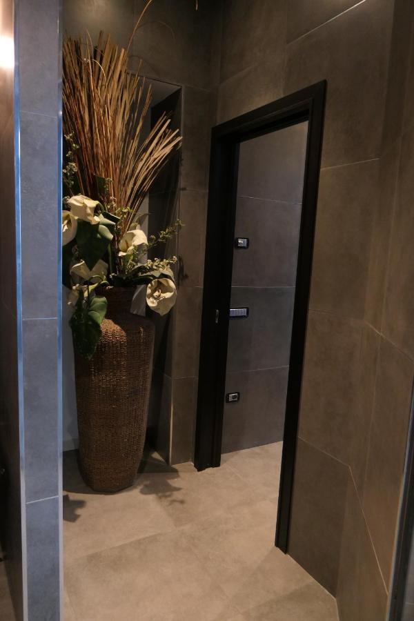 Fara House Benessere Apartment *